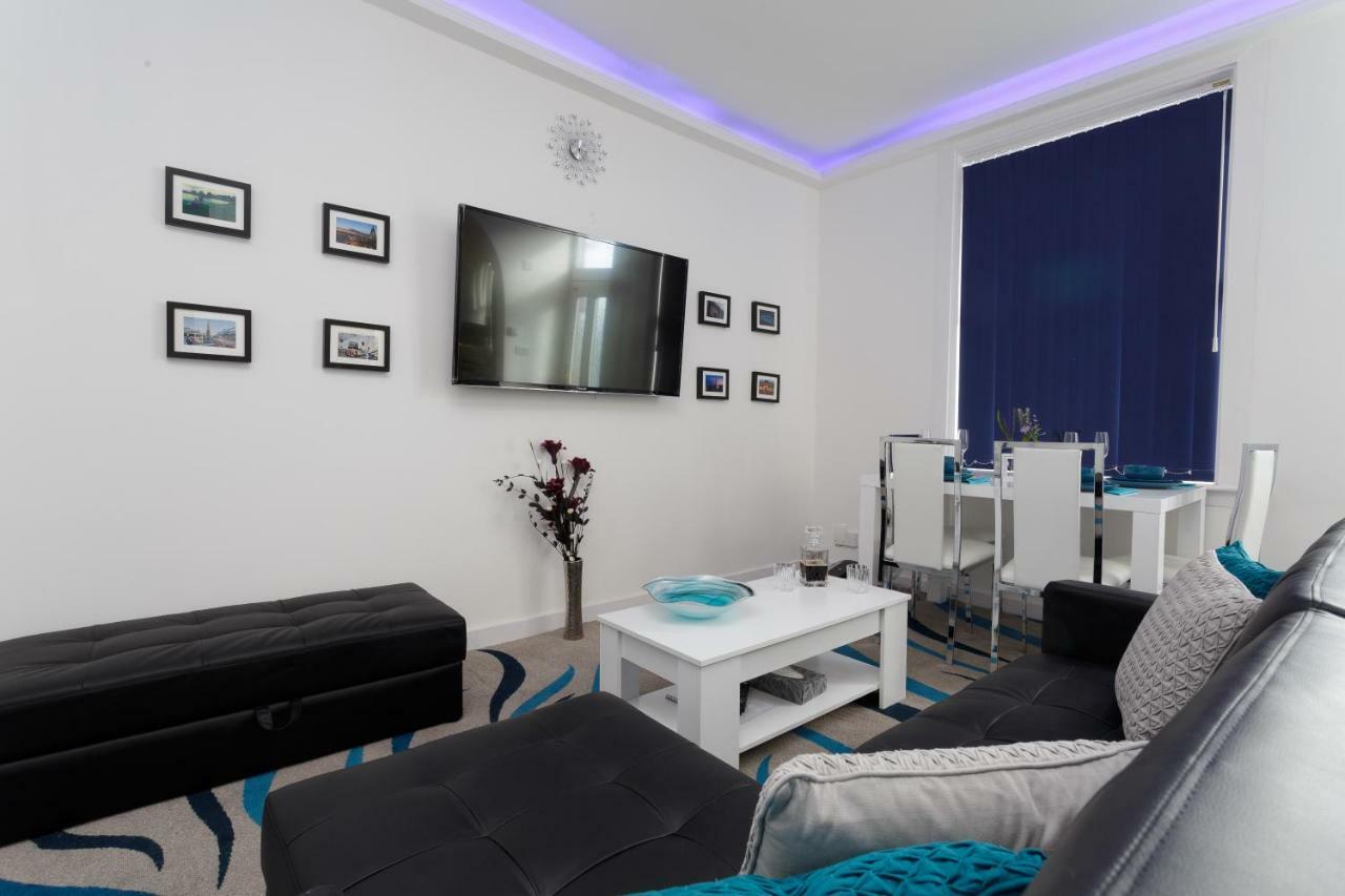 לידס Clifton Bespoke Serviced Apartments מראה חיצוני תמונה