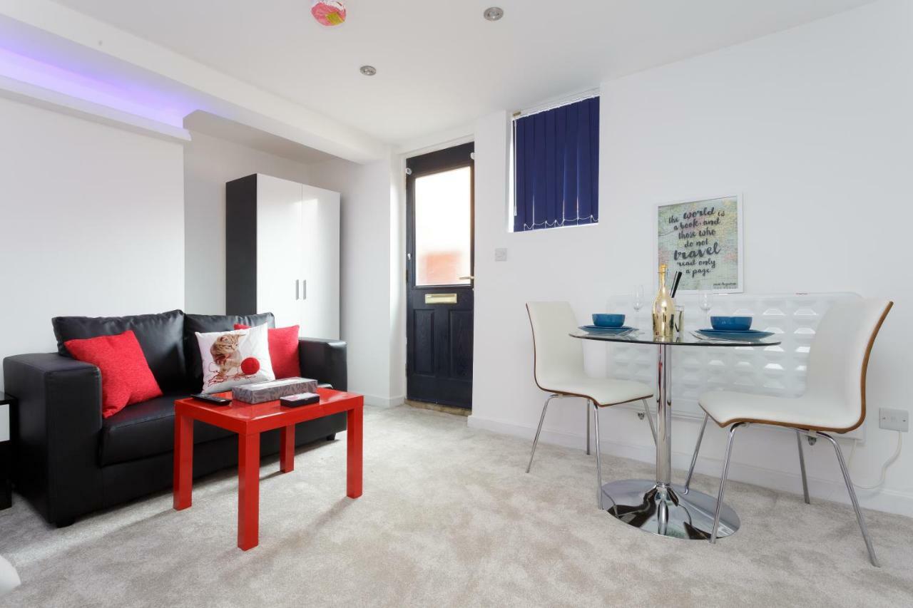 לידס Clifton Bespoke Serviced Apartments חדר תמונה